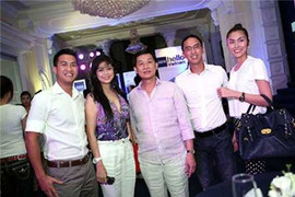 Những đại gia 'nổi bần bật' nhờ mỹ nhân sao Việt