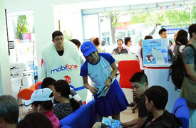 Mobifone: Khuyến mãi mùa bóng lăn