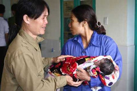 Ba trẻ chết sau tiêm vắc xin viêm gan B, tại sao?