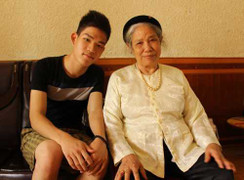 Chàng trai thủ khoa mồ côi cả cha lẫn mẹ