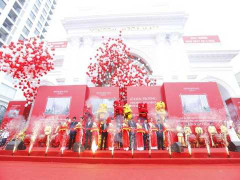 Hình ảnh khai trương Vincom Mega Mall Royal City