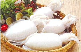 Tin hot 26/7: Rùng mình mực tươi trắng nõn nhờ hoá chất