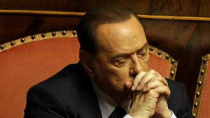 Cựu thủ tướng Ý lao đao trước cảnh tù đày