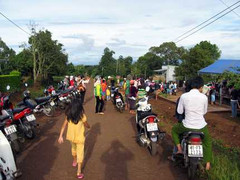 Không được yêu, rút dao đâm chết người tình