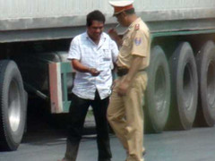 Công bố số điện thoại 'tố' CSGT vi phạm