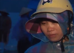 Bão đã đổ bộ vào Quảng Ninh, gió giật mạnh