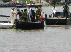 Chìm tàu 9 người mất tích: Tìm thấy thi thể đầu tiên