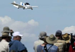 Ô tô bay 6 tỷ đồng vừa ra đắt như tôm tươi