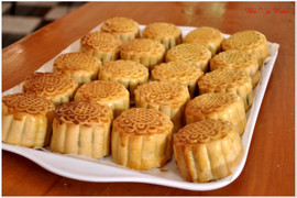 Chấn động tái chế nhân bánh trung thu hết hạn 2 năm