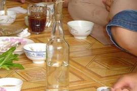 Đau lòng cô giáo chết tức tưởi dưới tay bố say rượu