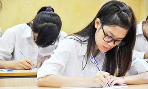 Bỏ thi tốt nghiệp, gia tăng 'chạy điểm'?