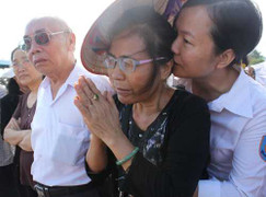 Độc giả cúi mình trước 'người con bất tử' Trần Hữu Hiệp