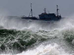 Bão số 6 tiến sát bờ biển Quảng Trị - Quảng Nam