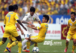 SLNA thiếu may, hòa cay đắng Hà Nội T&T