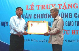 Bộ trưởng Đinh La Thăng: Trách nhiệm và nghĩa tình