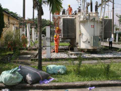 Cả nghìn khách hàng chịu nóng, khó ngủ, EVN xin lỗi