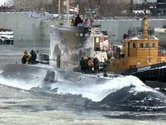 Chuyên gia Nga giúp Ấn Độ 'mổ xẻ' tai nạn tàu ngầm