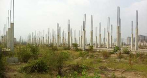 Địa ốc ở đại lộ Thăng Long: Tháo chạy không nổi