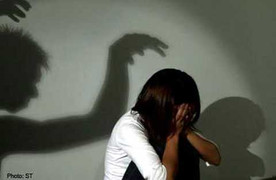 Nhà có con gái: Bí quyết tránh 'yêu râu xanh'