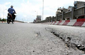 Hàng loạt cầu nghìn tỷ bị lún, nứt: Chuyên gia nói gì?