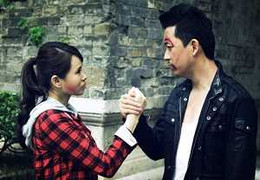 Chồng cũ Đổng Khiết phủ nhận yêu đàn chị Y Năng Tịnh