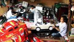 Khó khăn sếp vẫn ‘đốt’ trăm triệu cúng Rằm tháng bảy
