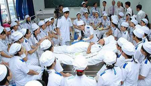 ĐH Y Thái Bình thay đổi điểm trúng tuyển