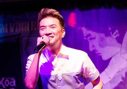 Mr Đàm làm show ‘rửa mắt’ khán giả