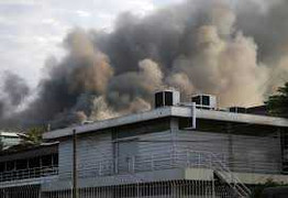 Toàn cảnh vụ cháy khủng khiếp khu công nghiệp TP.HCM