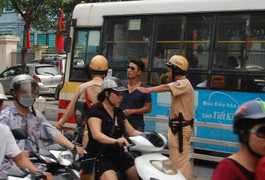 Cấm quay hình CSGT: Bộ Tư pháp vào cuộc