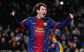 Đại gia hàng không chi bạc tỷ cho MU, Barca làm gì?