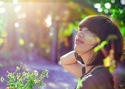 Nữ sinh xinh đẹp có hơn 100 video piano trên Youtube