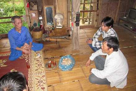 Ông lang chữa hiếm muộn kỳ tài ở Hòa Bình