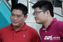 Khai trừ bầu 8X khỏi đời sống bóng đá Việt