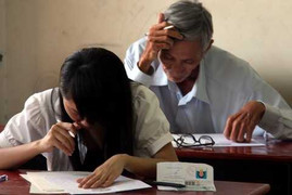 Thí sinh 69 tuổi đi thi cao học