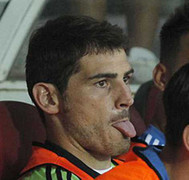 Nạn nhân của MOU: Tượng đài cũng chỉ để ngắm