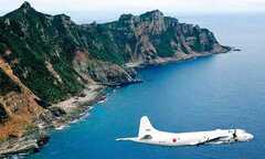 Chiến đấu cơ Nhật chặn máy bay Trung Quốc