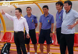 Kỷ lục gia và sức mạnh của 'Tập đoàn 4H'