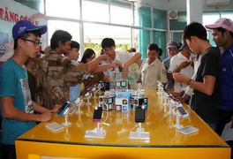 Viettel 'kể khổ' hộ di động thương hiệu Việt