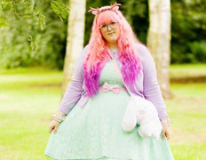 Cô gái nặng 120kg vẫn nổi tiếng vì xinh đẹp