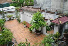 Ám ảnh ngôi mộ chứa hàng vạn đồng bào ở Hà Nội