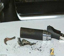 Đang sạc pin, thuốc lá điện tử nổ suýt sập nhà