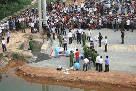 Xử sơ thẩm vụ án ‘giết người, vứt xác xuống cống’