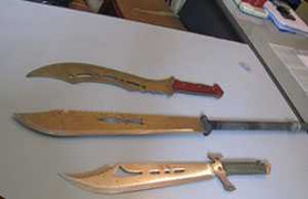 Phạt 20 triệu đồng Việt kiều mang 'hàng nóng'