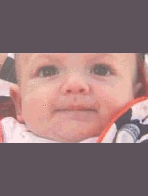 Bé trai tử vong vì sữa người mẹ nghiện ma túy