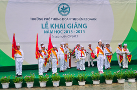 Lễ khai giảng tại ngôi trường 100 tỷ