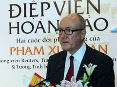 Giáo sư Larry Berman ca ngợi tướng Phạm Xuân Ẩn