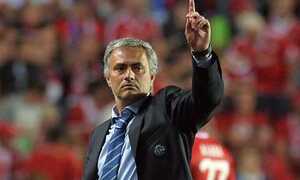 Premier League 5/9: Mourinho 'chơi đểu' Chelsea