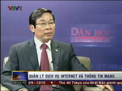 Bộ trưởng Bộ TT&TT trả lời vấn đề nóng về Facebook