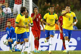 Thiếu Ronaldo, BĐN tan nát dưới sức mạnh Brazil